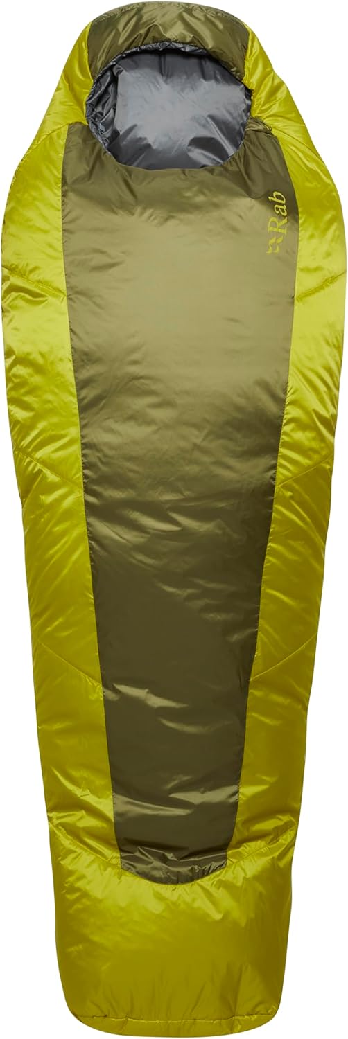 Sac de couchage Rab sarcophage déployé en extérieur