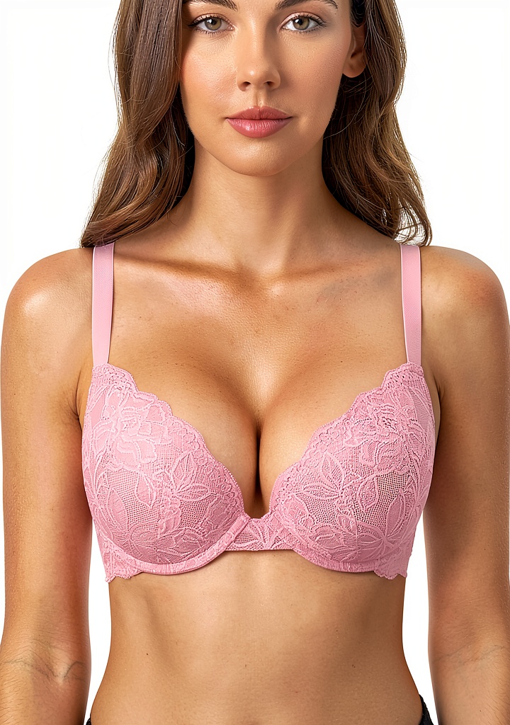 DOBREVA soutien-gorge push-up dentelle porté avec un décolleté plongeant